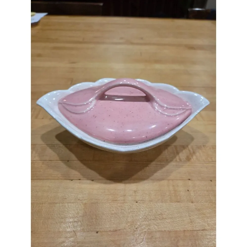 Vintage MCM Pink White Speckled California USA Pottery Casserole Dish 231